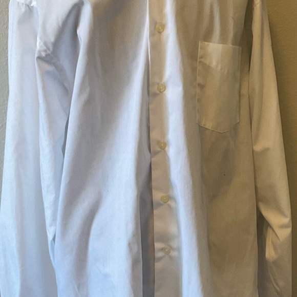 VAN HEUSEN DRESS WHITE, LONG SLEEVE SHIRT SIZE 161/2 34/35. BUTTON DOWN.EX.COND - Picture 2 of 14